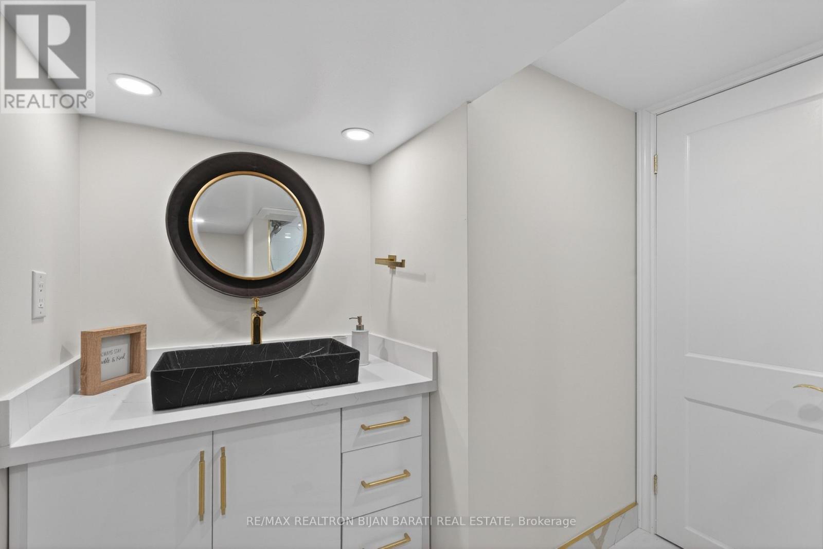 1 WANLESS CRESCENT, Toronto (Lawrence Park South), Ontario, M4N3B6 — Photo 40