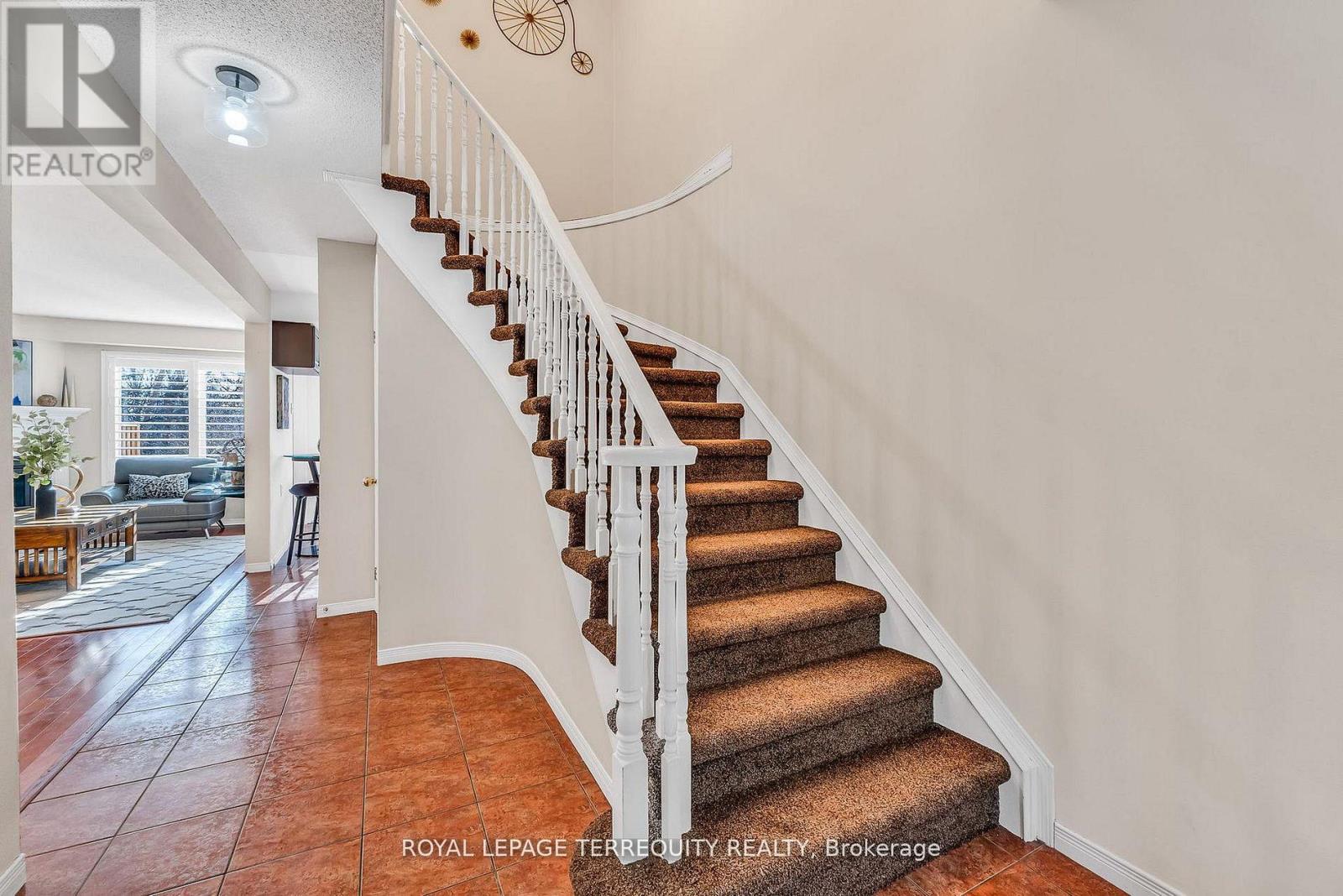 25 - 1276 SILVAN FOREST DRIVE, Burlington (Tansley), Ontario, L7M4V8 — Photo 3