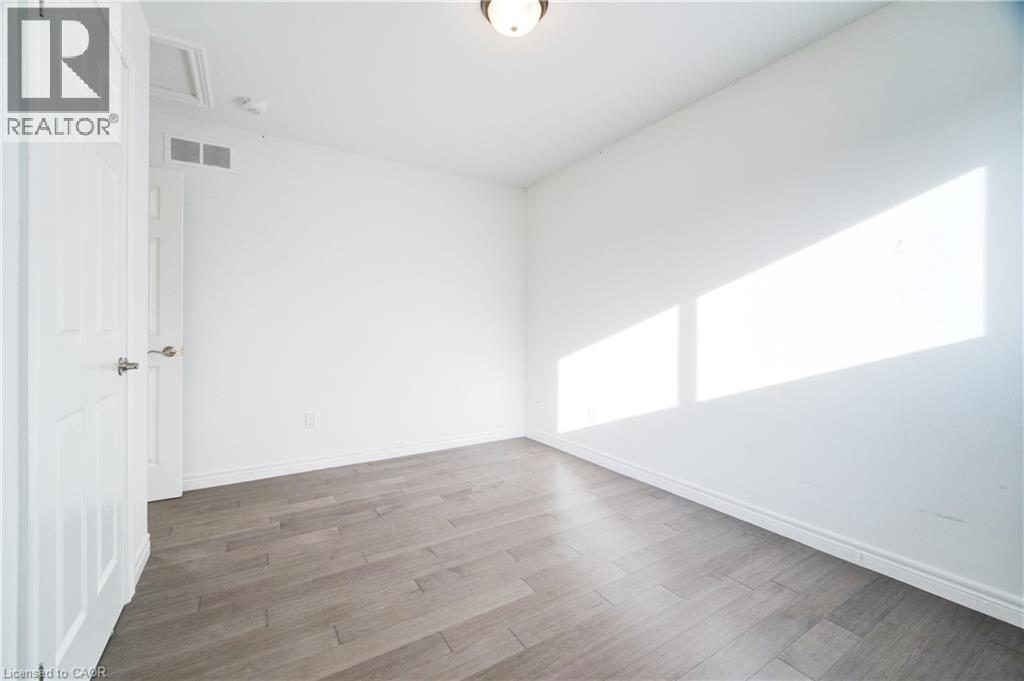 25 PATTERSON Avenue, Brantford, Ontario, N3S6W8 — Photo 22