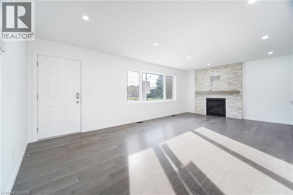 25 PATTERSON Avenue, Brantford, Ontario, N3S6W8 — Photo 7