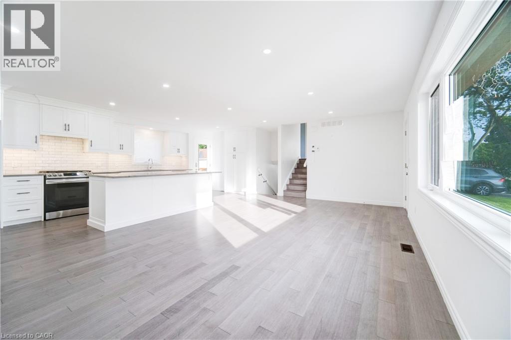 25 PATTERSON Avenue, Brantford, Ontario, N3S6W8 — Photo 8