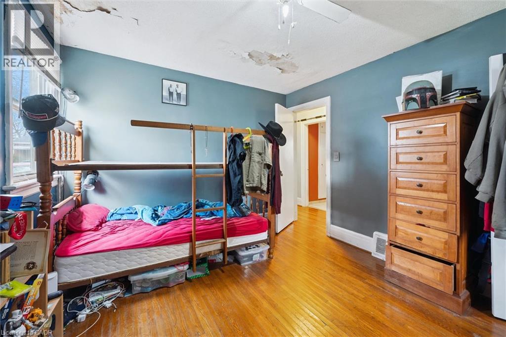 37 EDGEHILL Drive, Guelph, Ontario, N1H5E3 — Photo 18