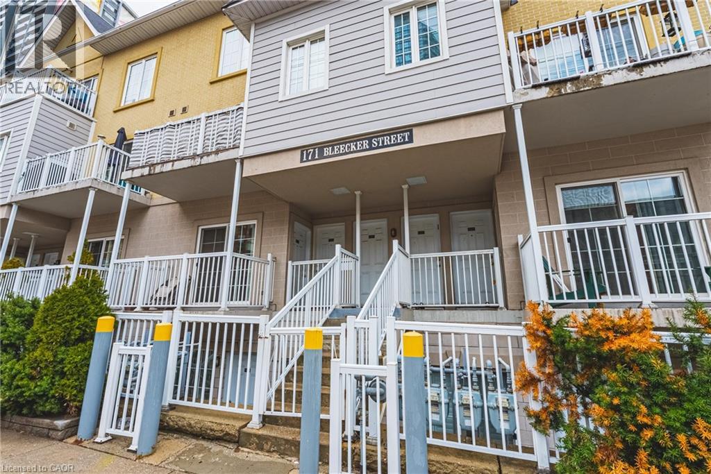 171 BLEECKER Street Unit# 222, Toronto, Ontario, M4X1L9 — Photo 3