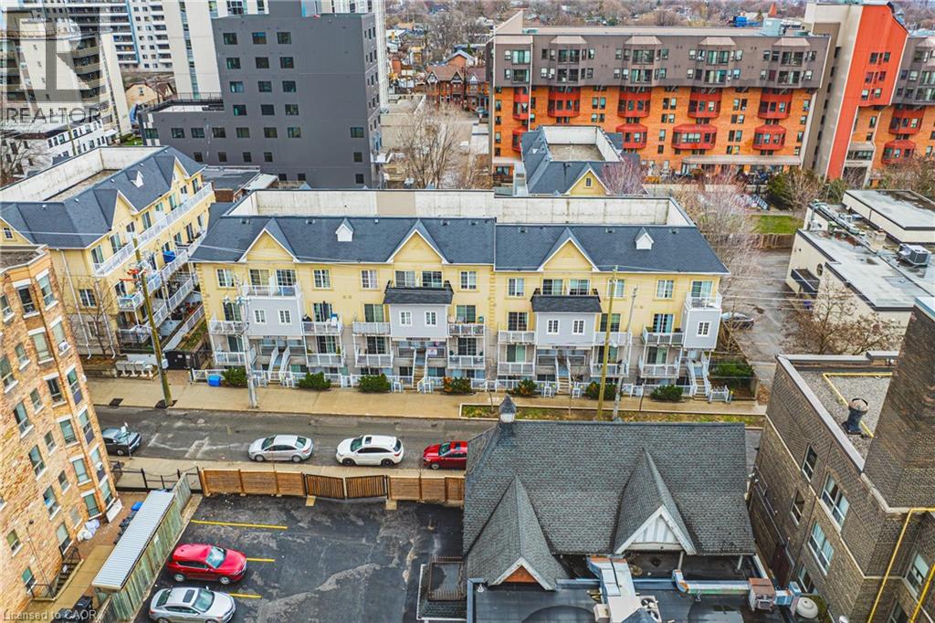 171 BLEECKER Street Unit# 222, Toronto, Ontario, M4X1L9 — Photo 4