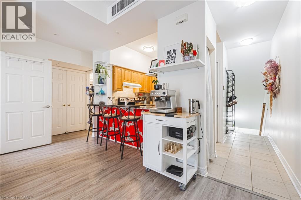 171 BLEECKER Street Unit# 222, Toronto, Ontario, M4X1L9 — Photo 6