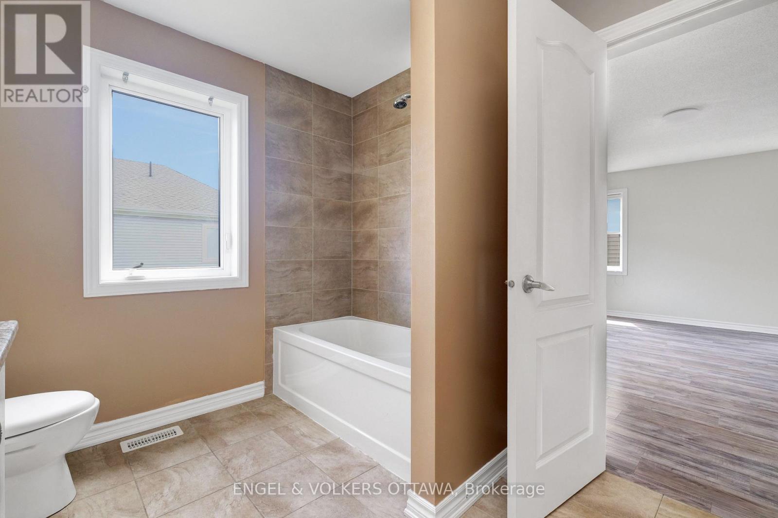 305 LAMARCHE AVENUE, Ottawa, Ontario, K1W0M6 — Photo 19