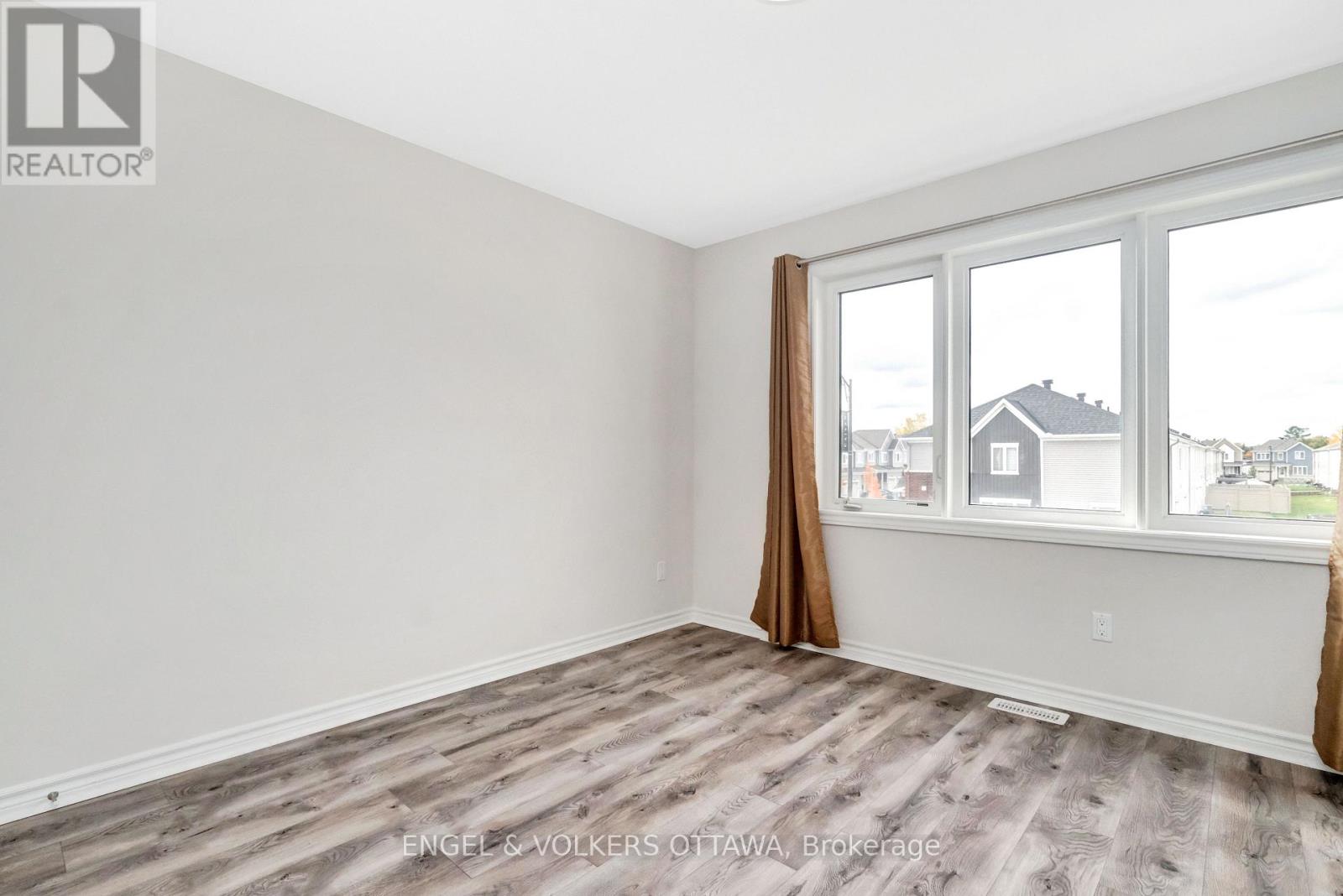 305 LAMARCHE AVENUE, Ottawa, Ontario, K1W0M6 — Photo 21