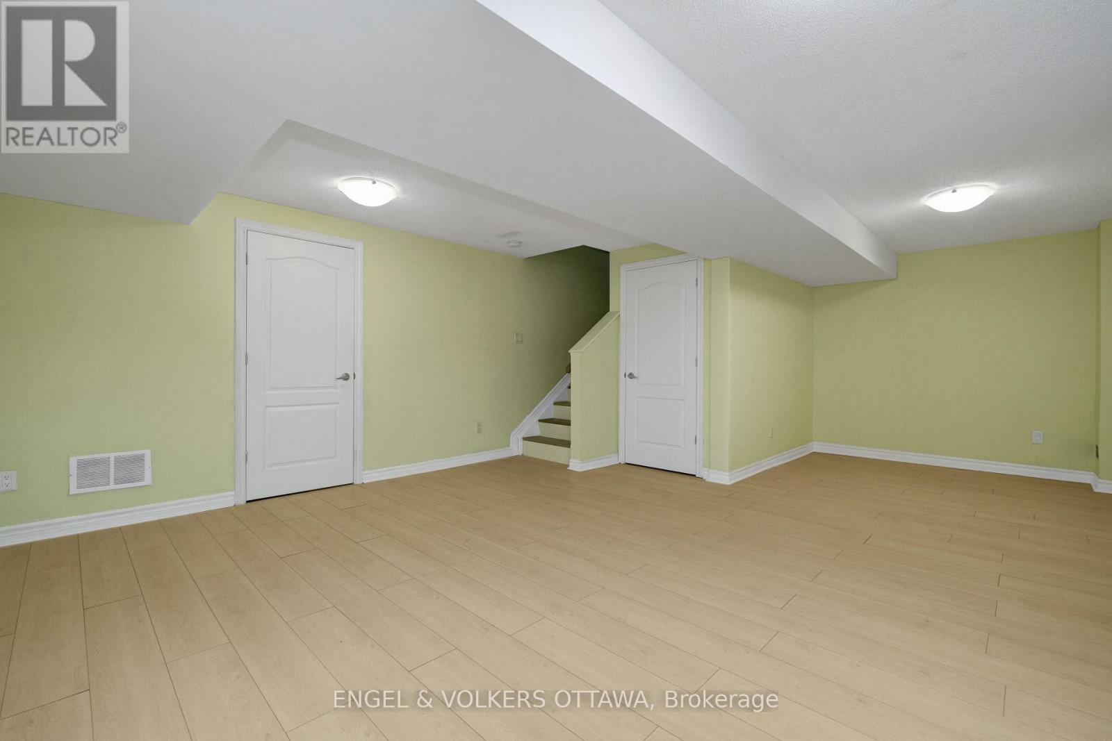 305 LAMARCHE AVENUE, Ottawa, Ontario, K1W0M6 — Photo 26