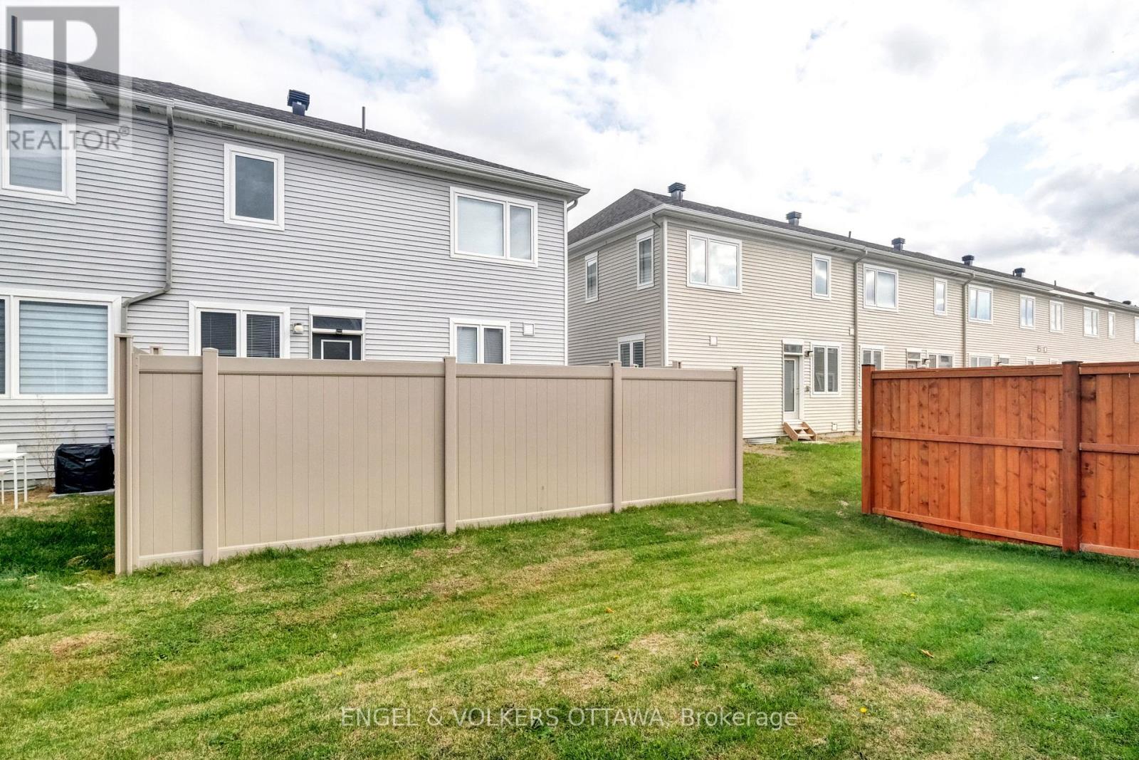 305 LAMARCHE AVENUE, Ottawa, Ontario, K1W0M6 — Photo 30