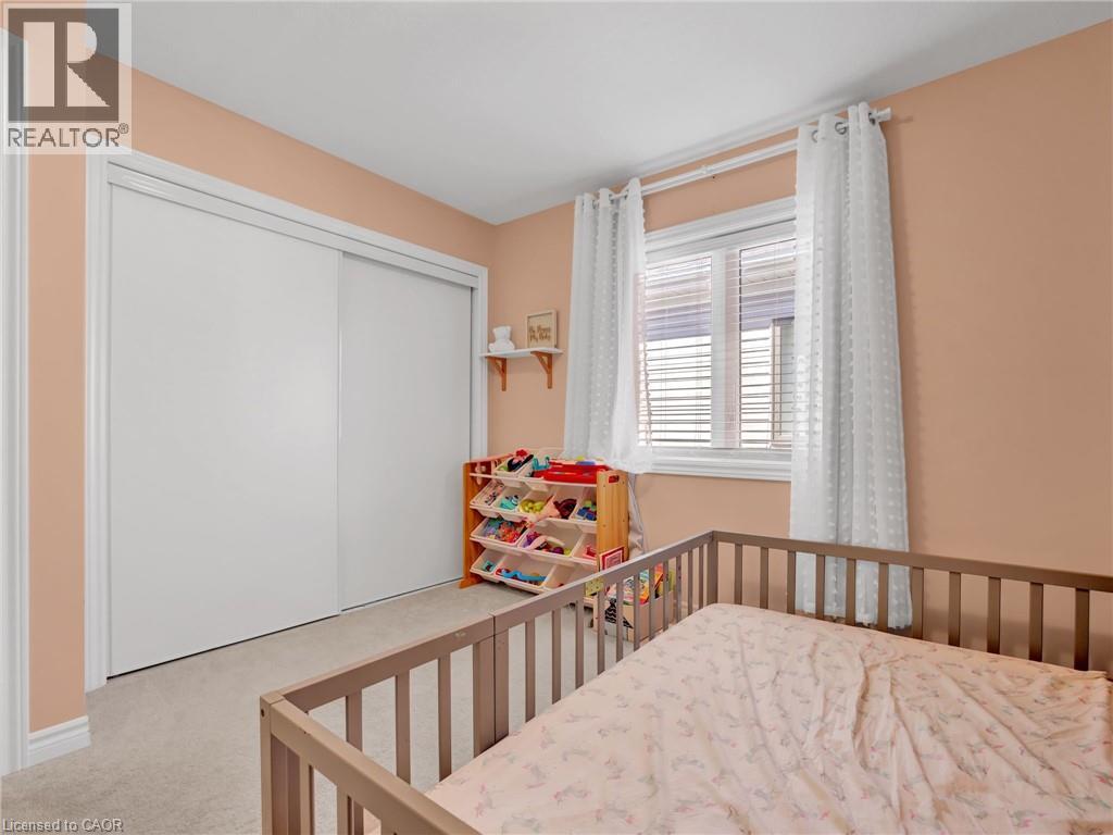 66 LILLIAN Way, Caledonia, Ontario, N3W0E7 — Photo 3