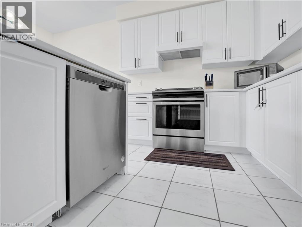 66 LILLIAN Way, Caledonia, Ontario, N3W0E7 — Photo 6