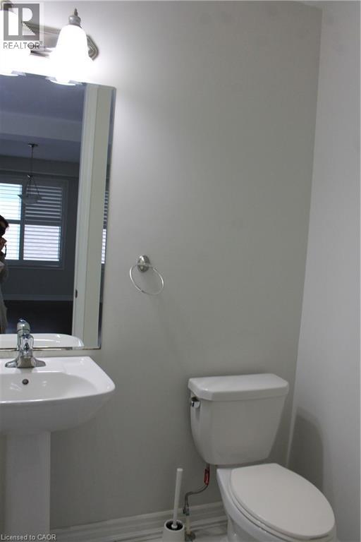 40 COMPASS Trail, Cambridge, Ontario, N3E0B7 — Photo 3