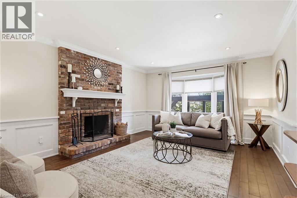 1354 WINTERBERRY Drive, Burlington, Ontario, L7P4T8 — Photo 17