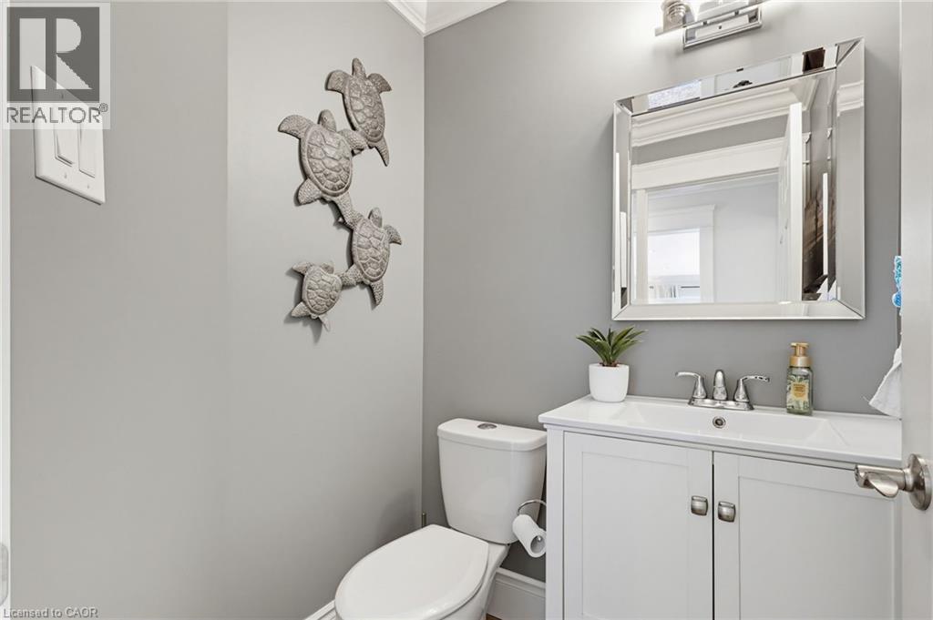 1354 WINTERBERRY Drive, Burlington, Ontario, L7P4T8 — Photo 19
