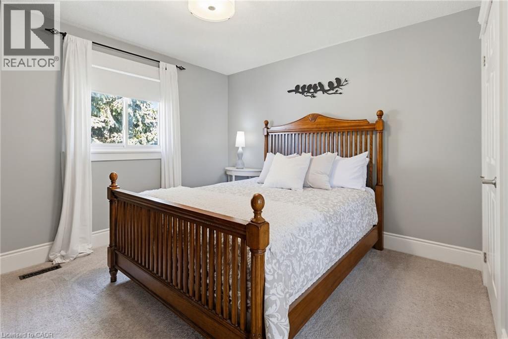 1354 WINTERBERRY Drive, Burlington, Ontario, L7P4T8 — Photo 30