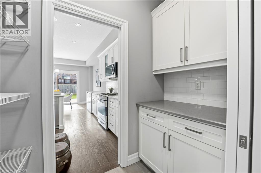 483 ST MORITZ Avenue, Waterloo, Ontario, N2T0B3 — Photo 10