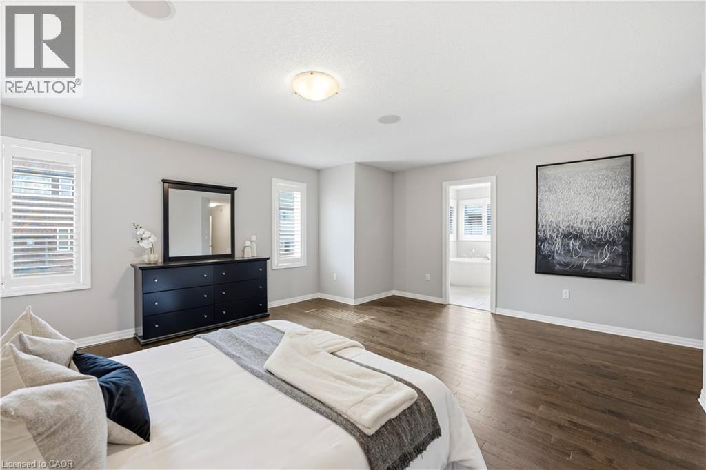 483 ST MORITZ Avenue, Waterloo, Ontario, N2T0B3 — Photo 17