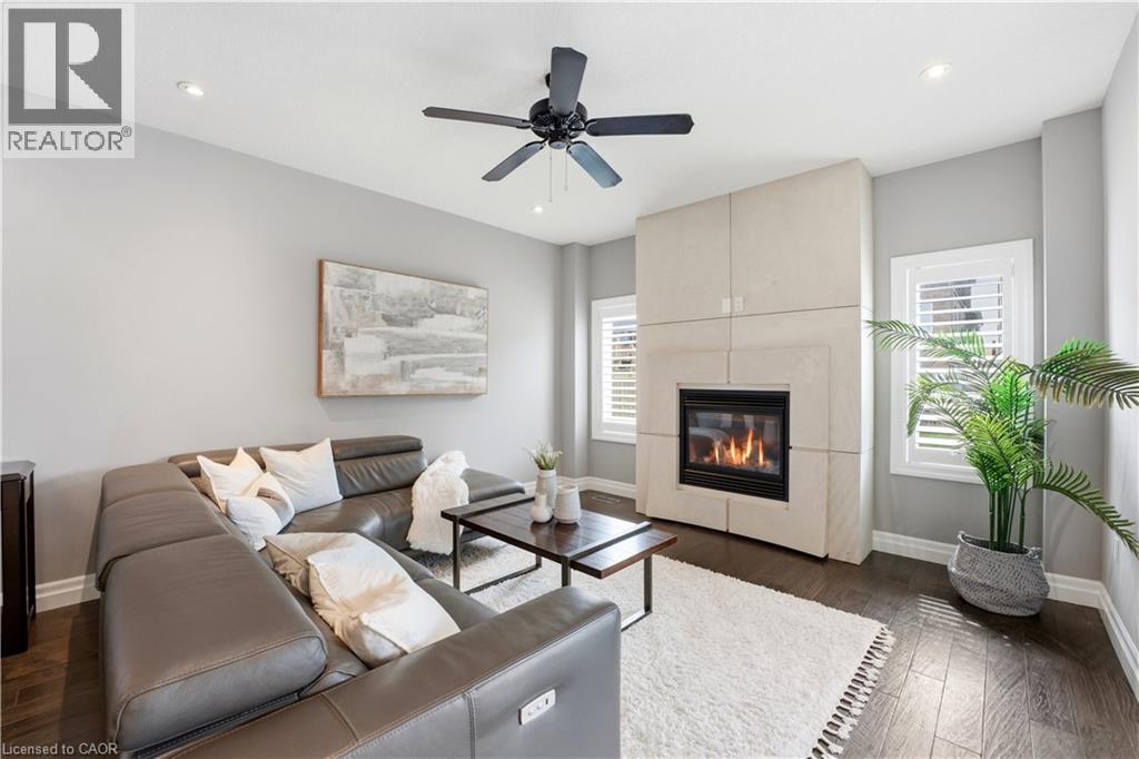 483 ST MORITZ Avenue, Waterloo, Ontario, N2T0B3 — Photo 4