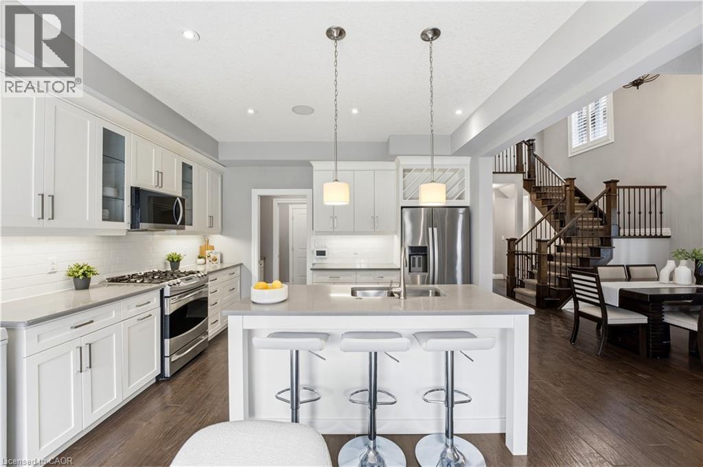483 ST MORITZ Avenue, Waterloo, Ontario, N2T0B3 — Photo 6