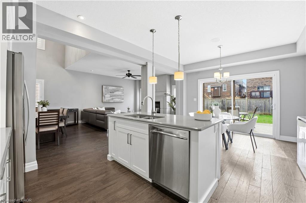 483 ST MORITZ Avenue, Waterloo, Ontario, N2T0B3 — Photo 8