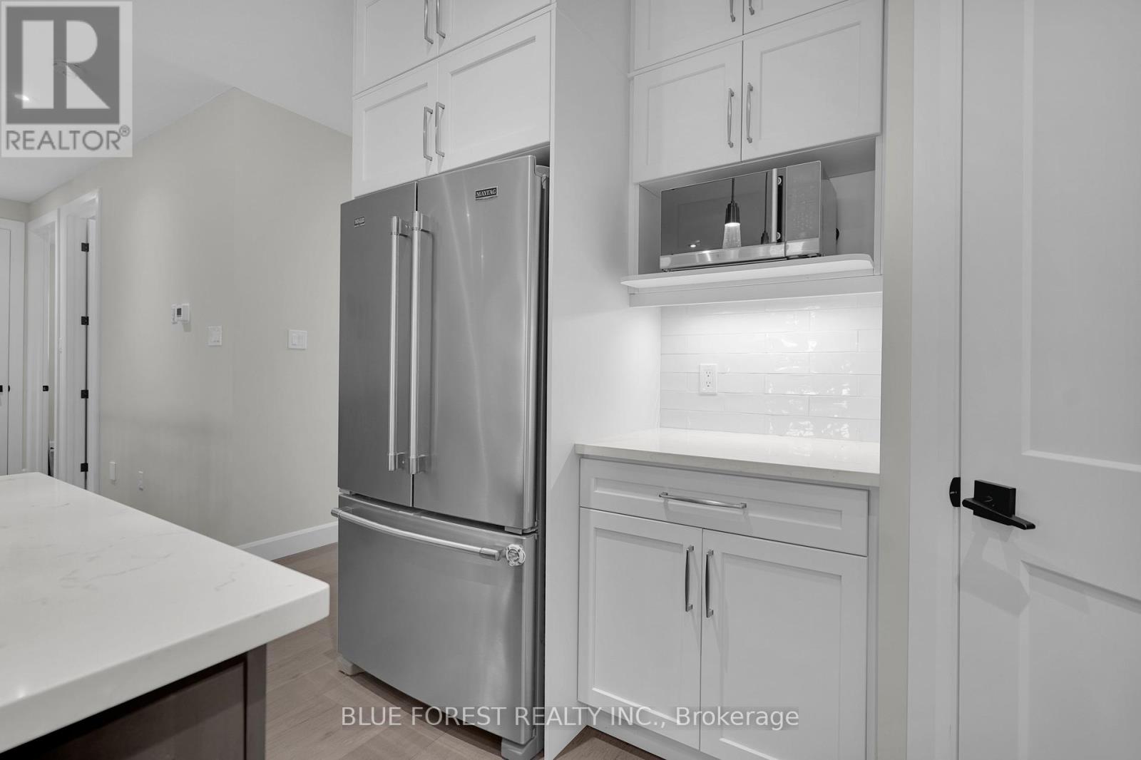 3297 REGIMENT ROAD, London South (South V), Ontario, N6P0G5 — Photo 20