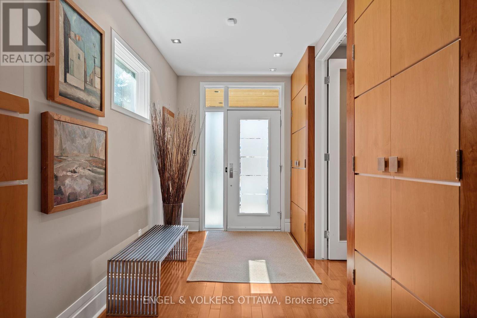 93 GILCHRIST AVENUE, Ottawa, Ontario, K1Y0M9 — Photo 4