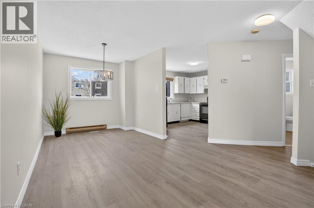 60 ELMSDALE Drive Unit# 66, Kitchener, Ontario, N2E2G4 — Photo 18