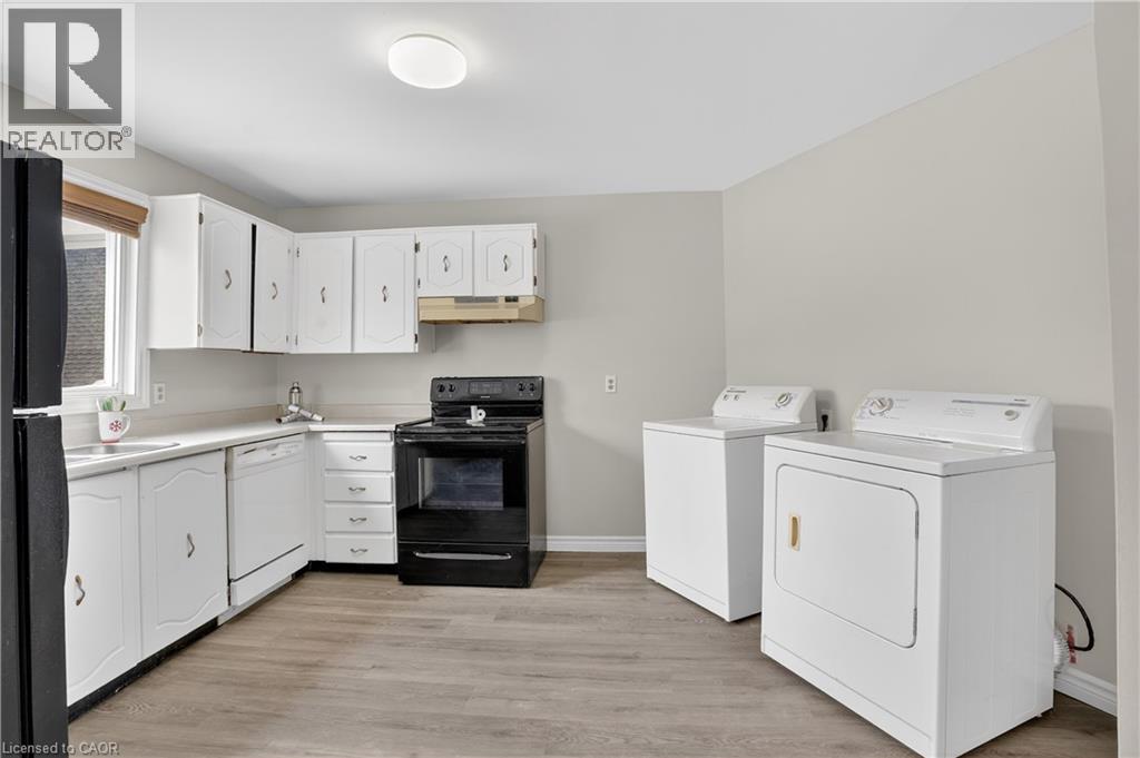 60 ELMSDALE Drive Unit# 66, Kitchener, Ontario, N2E2G4 — Photo 19