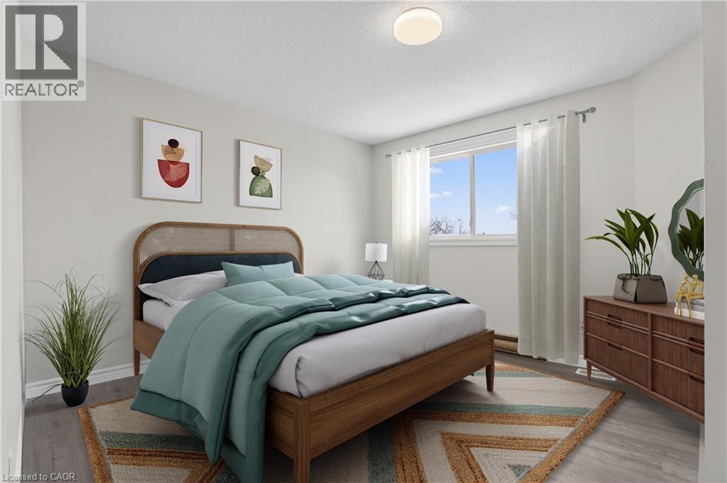 60 ELMSDALE Drive Unit# 66, Kitchener, Ontario, N2E2G4 — Photo 2