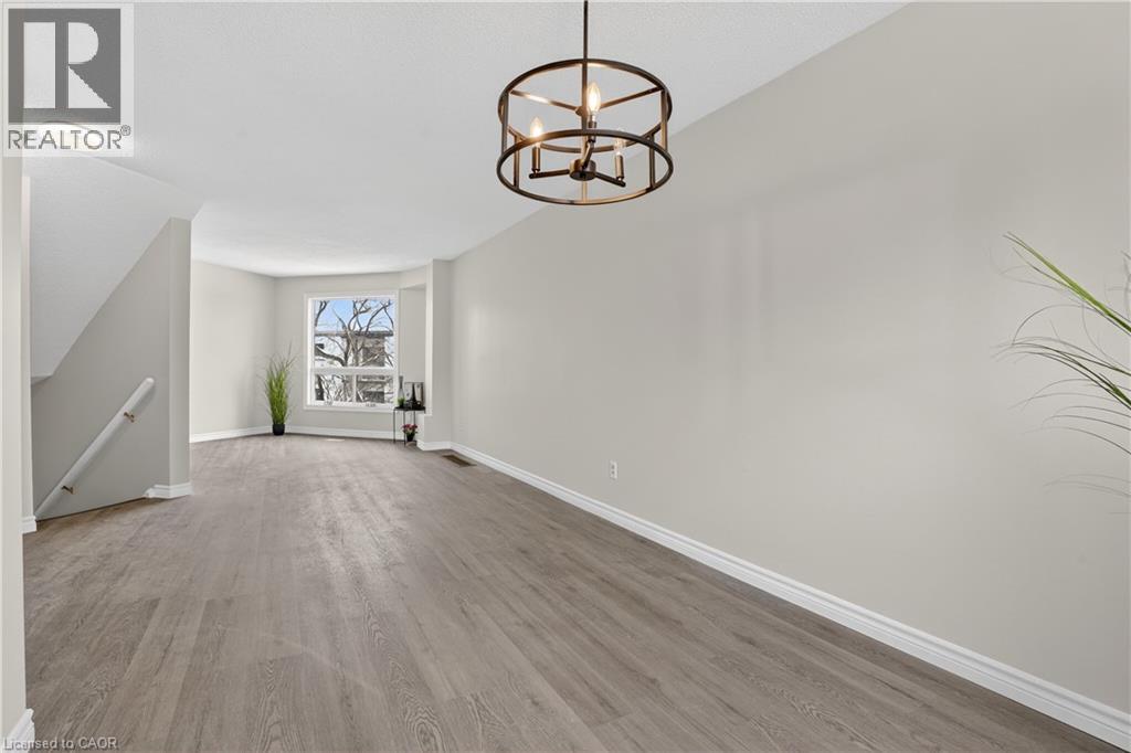 60 ELMSDALE Drive Unit# 66, Kitchener, Ontario, N2E2G4 — Photo 26