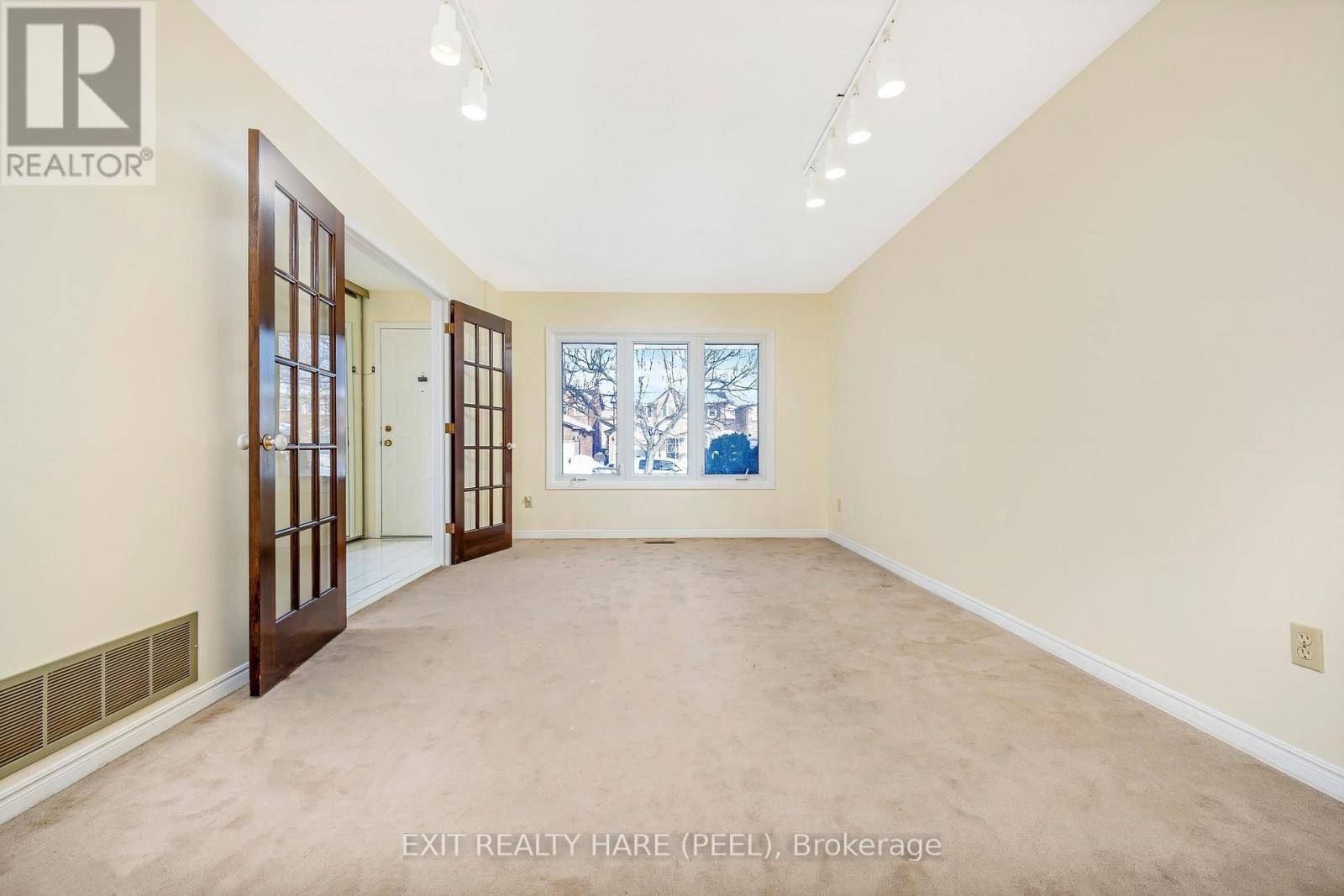 47 STILLWATER CRESCENT, Brampton (Brampton West), Ontario, L6X3L2 — Photo 13