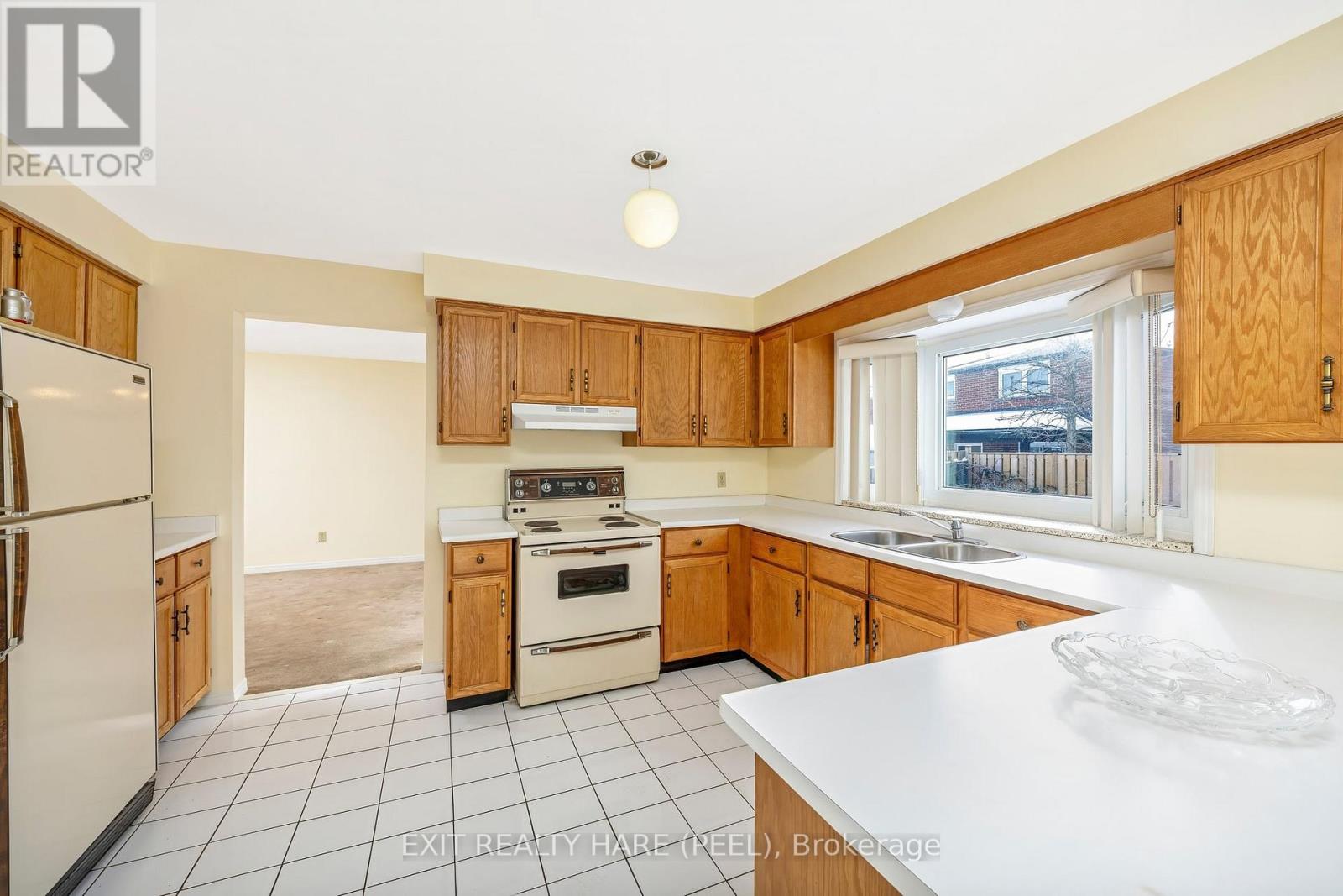 47 STILLWATER CRESCENT, Brampton (Brampton West), Ontario, L6X3L2 — Photo 6