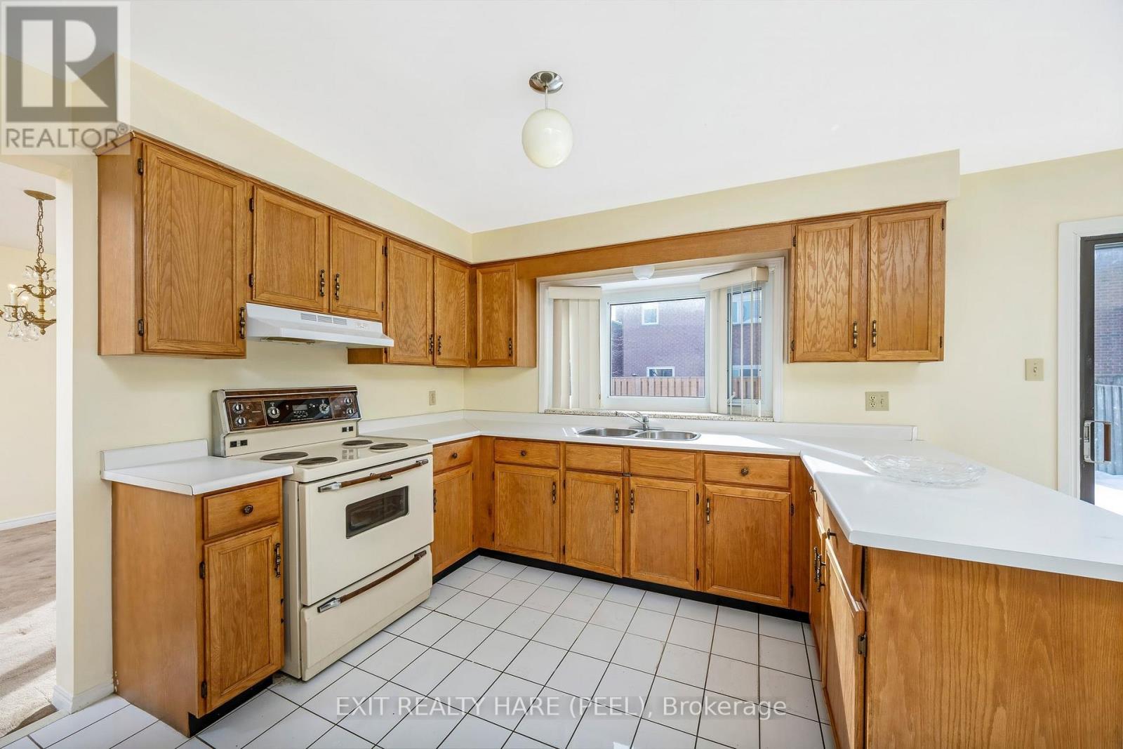 47 STILLWATER CRESCENT, Brampton (Brampton West), Ontario, L6X3L2 — Photo 9