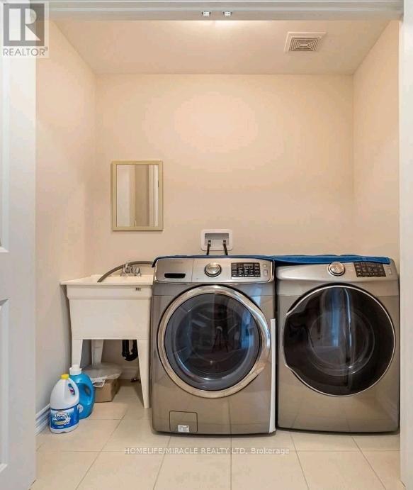 77 PENNY LANE, Hamilton (Stoney Creek), Ontario, L8J0G2 — Photo 13