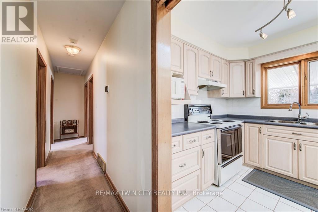 85 BURLINGTON DRIVE, Kitchener, Ontario, N2B1T4 — Photo 13
