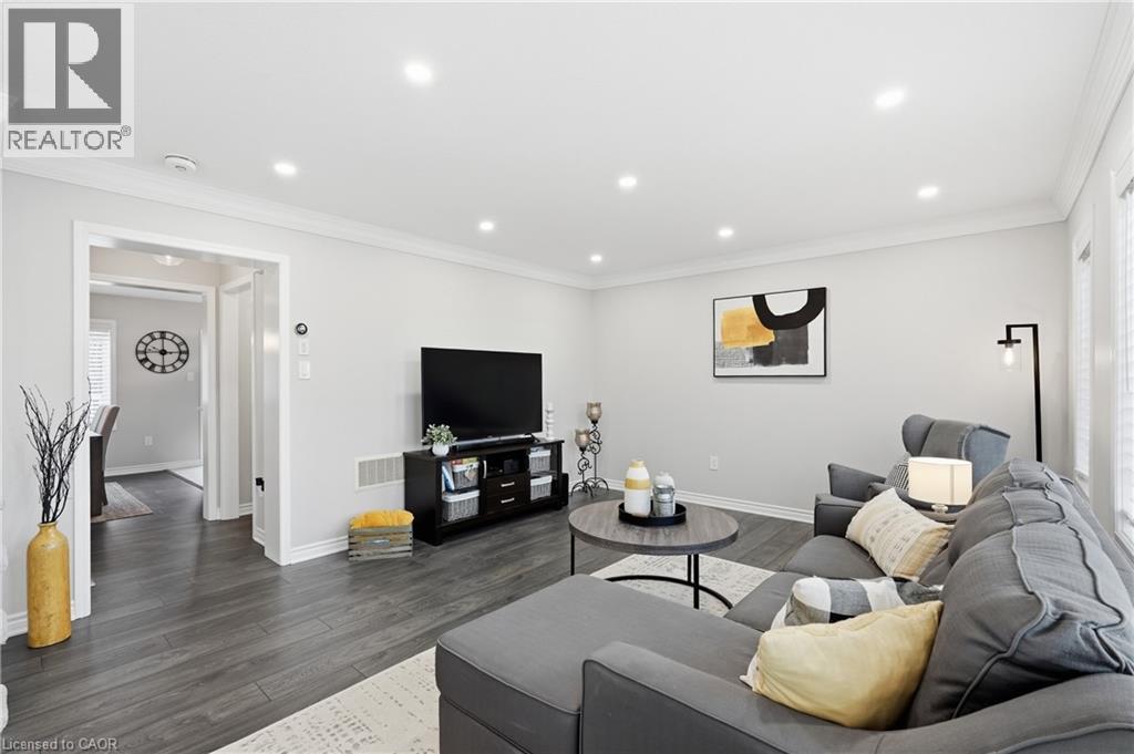 230 AVONSYDE Boulevard Unit# 15, Waterdown, Ontario, L8B1T9 — Photo 15