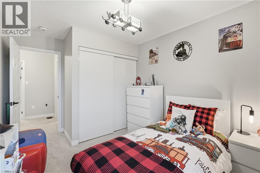 230 AVONSYDE Boulevard Unit# 15, Waterdown, Ontario, L8B1T9 — Photo 24