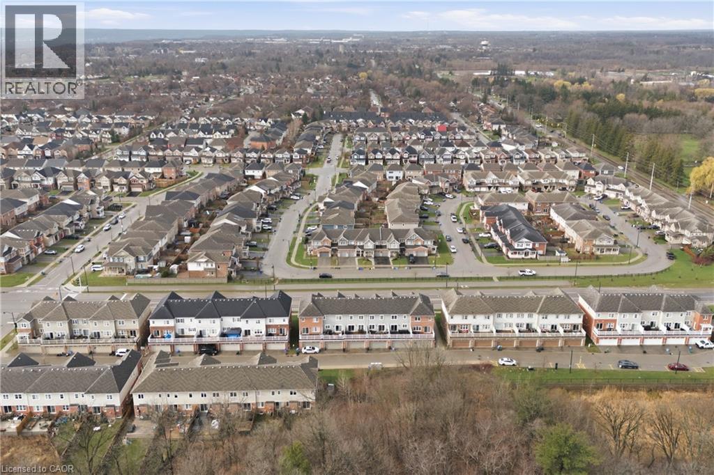 230 AVONSYDE Boulevard Unit# 15, Waterdown, Ontario, L8B1T9 — Photo 34