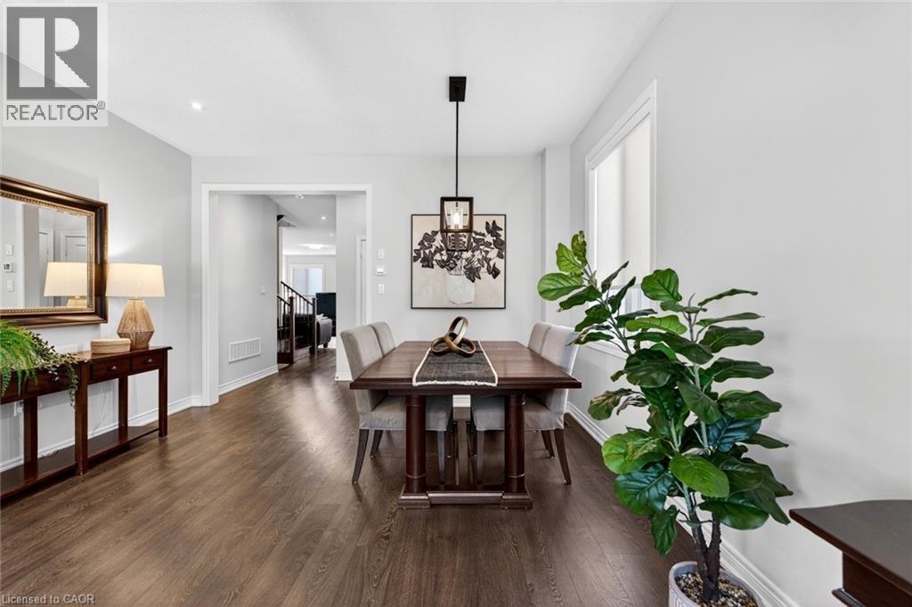 225 SKINNER Road, Waterdown, Ontario, L8B1X2 — Photo 16