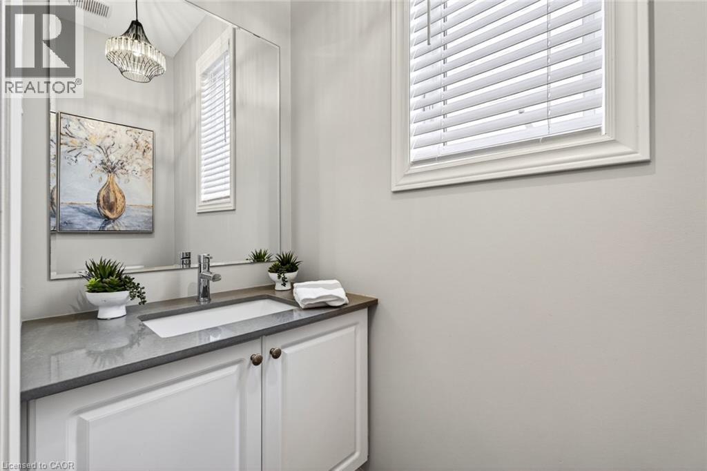 225 SKINNER Road, Waterdown, Ontario, L8B1X2 — Photo 19