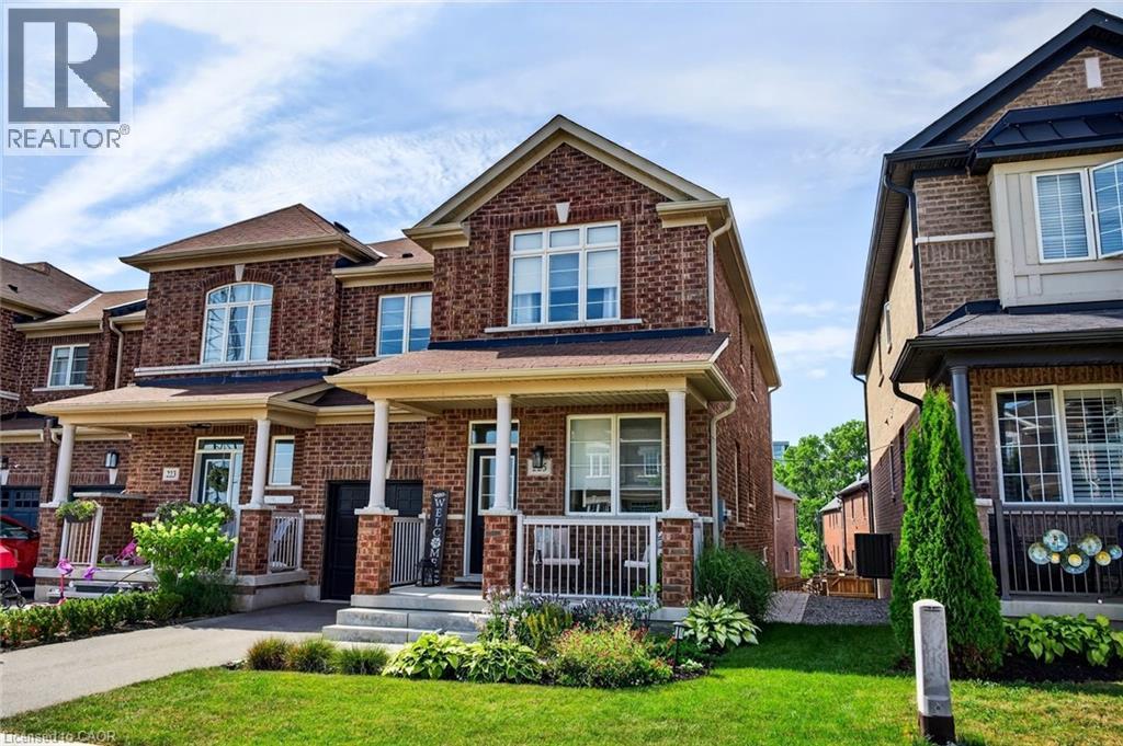 225 SKINNER Road, Waterdown, Ontario, L8B1X2 — Photo 2