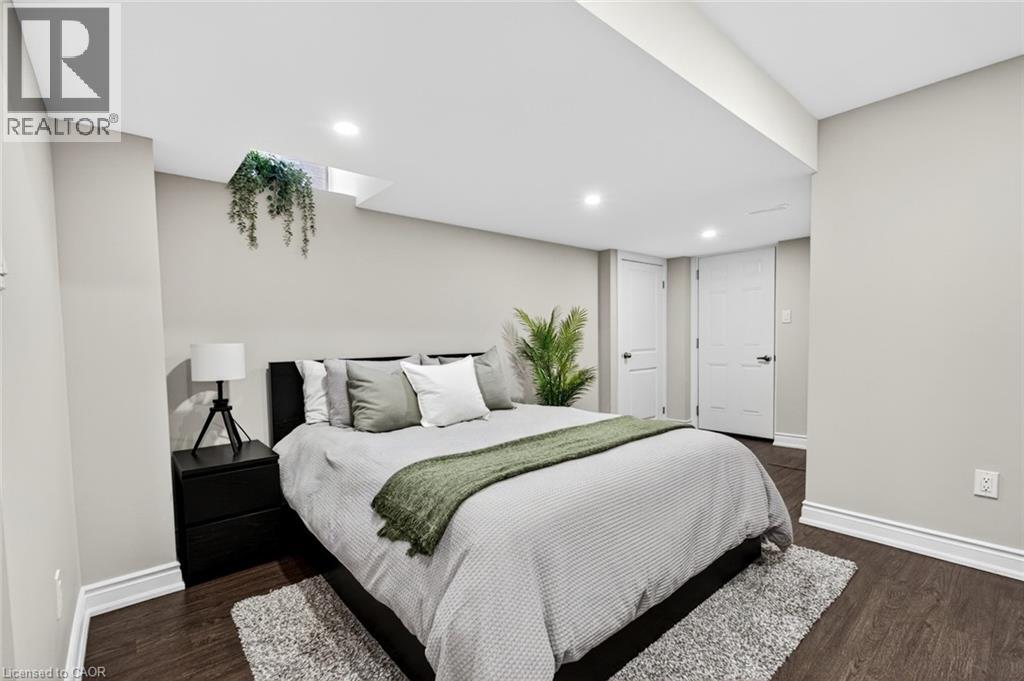 225 SKINNER Road, Waterdown, Ontario, L8B1X2 — Photo 40