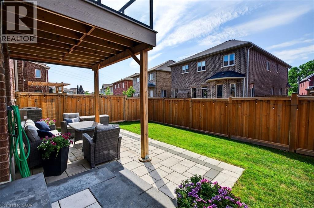 225 SKINNER Road, Waterdown, Ontario, L8B1X2 — Photo 42