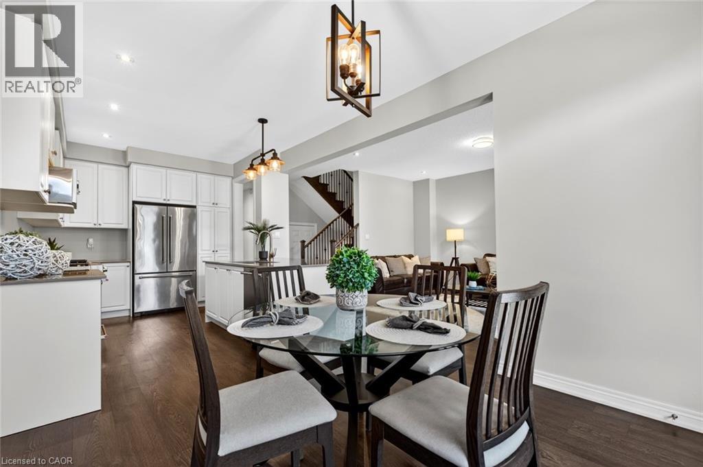 225 SKINNER Road, Waterdown, Ontario, L8B1X2 — Photo 9