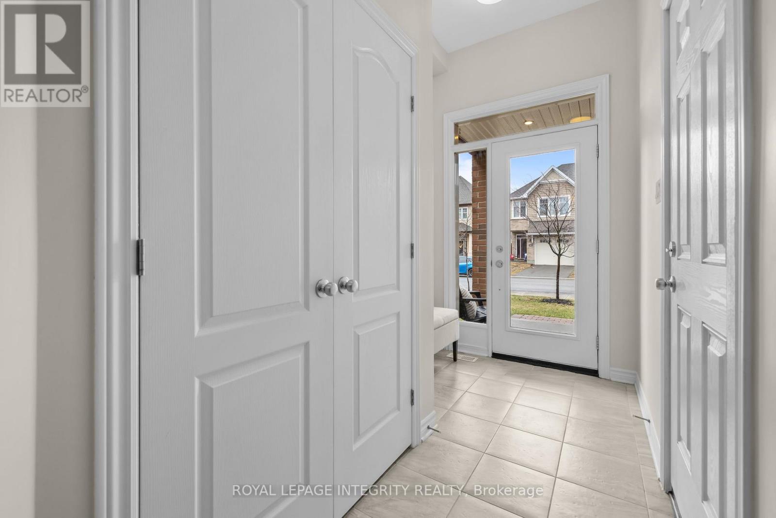 362 WARMSTONE DRIVE, Ottawa, Ontario, K2S0W3 — Photo 3