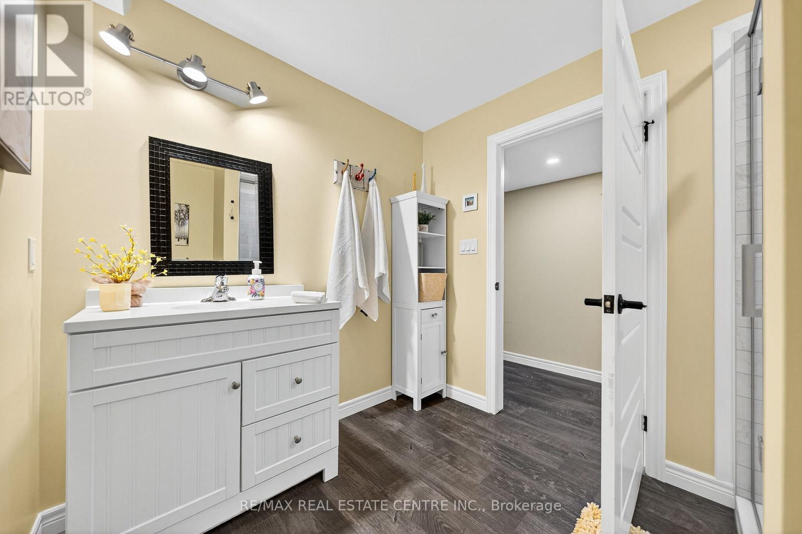 57 CUTTING DRIVE, Centre Wellington (Elora/Salem), Ontario, N0B1S0 — Photo 34