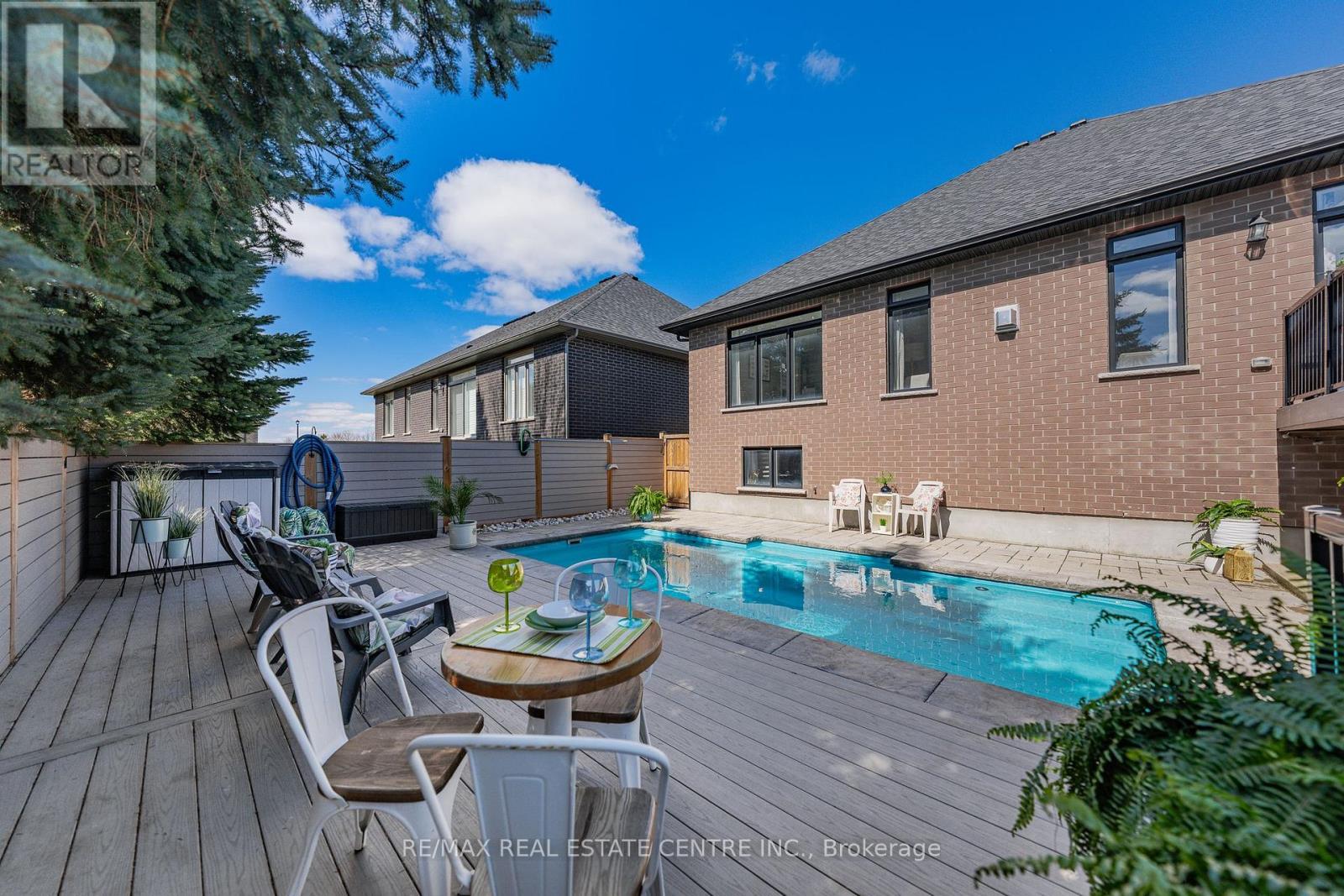 57 CUTTING DRIVE, Centre Wellington (Elora/Salem), Ontario, N0B1S0 — Photo 39