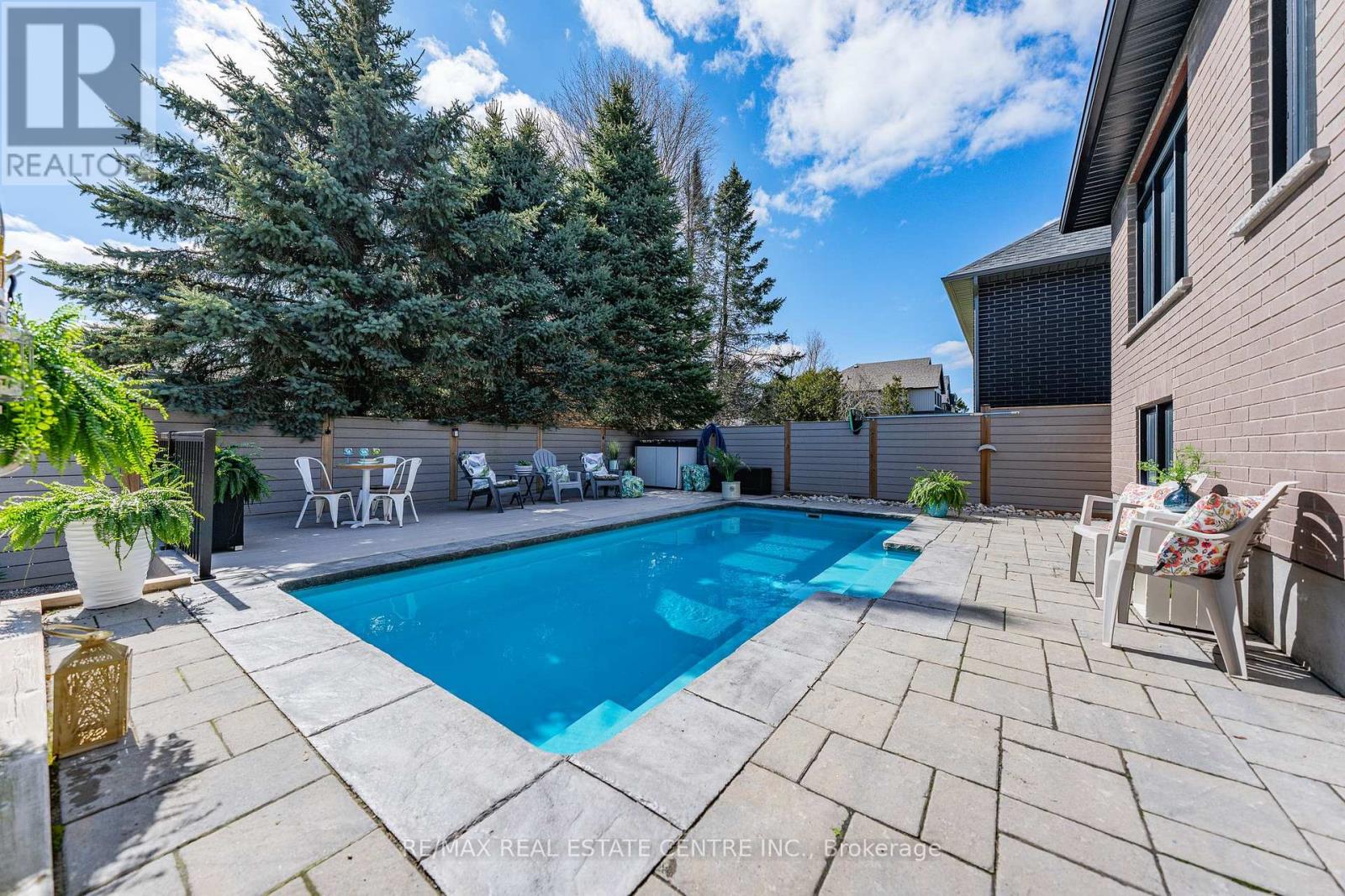 57 CUTTING DRIVE, Centre Wellington (Elora/Salem), Ontario, N0B1S0 — Photo 41