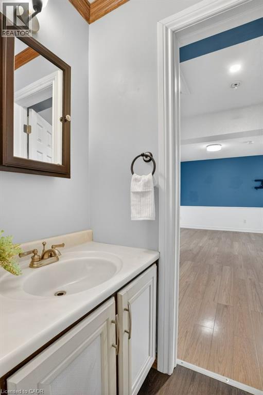 54 DEERWOOD Crescent, Kitchener, Ontario, N2N1R3 — Photo 20