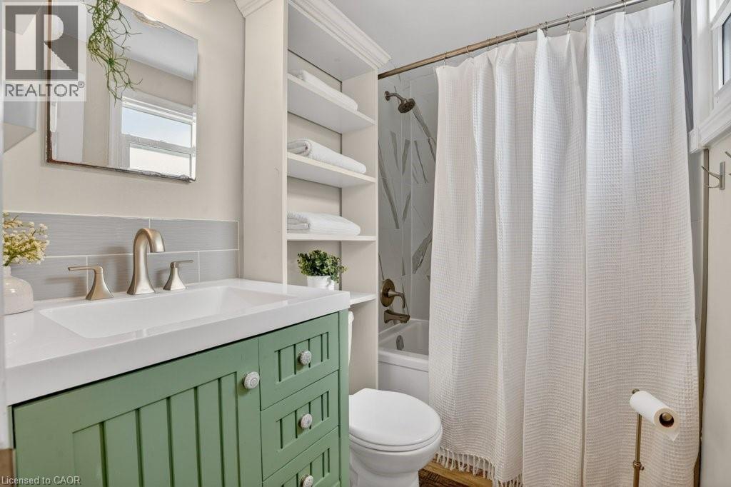 54 DEERWOOD Crescent, Kitchener, Ontario, N2N1R3 — Photo 29